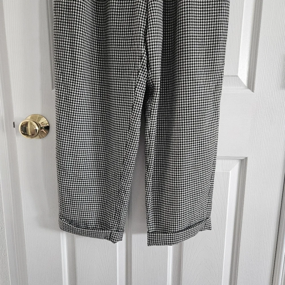 Vintage Talbots 100% Wool Houndstooth High Waisted Trousers